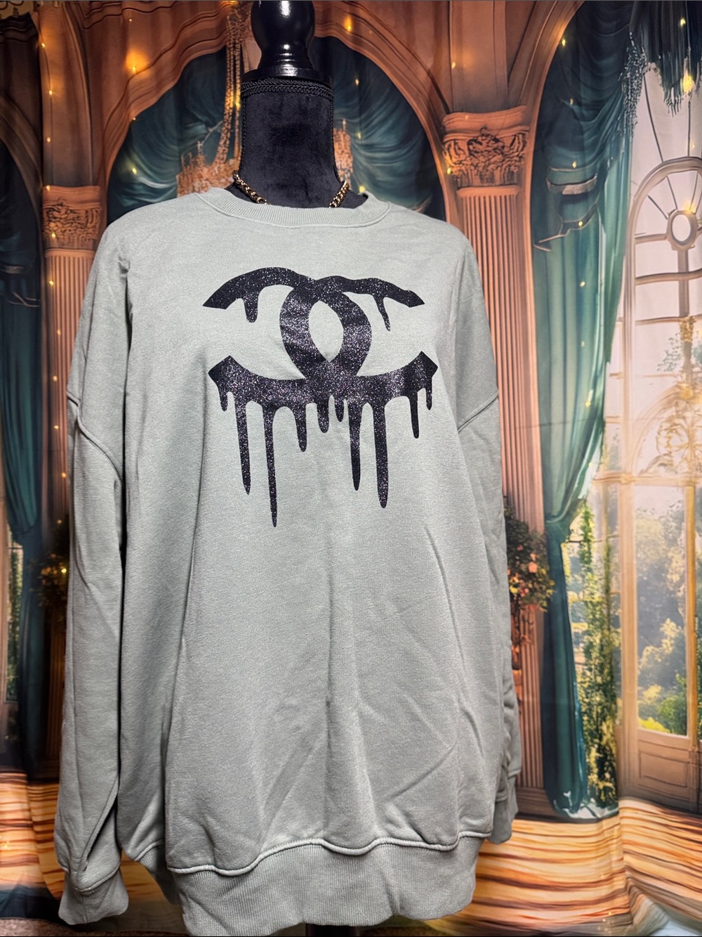 Dripping CC Logo Graphic Crewneck Sweatshirt - Olive Green & Black Large